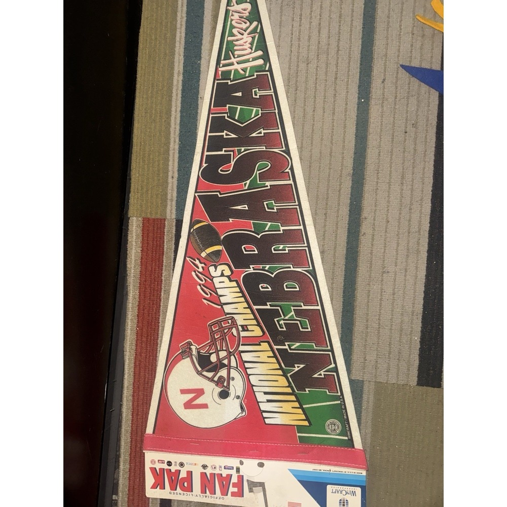 VTG 1994 Nebraska Cornhuskers National Champs Pennant WinCraft Fan Pak NCAA